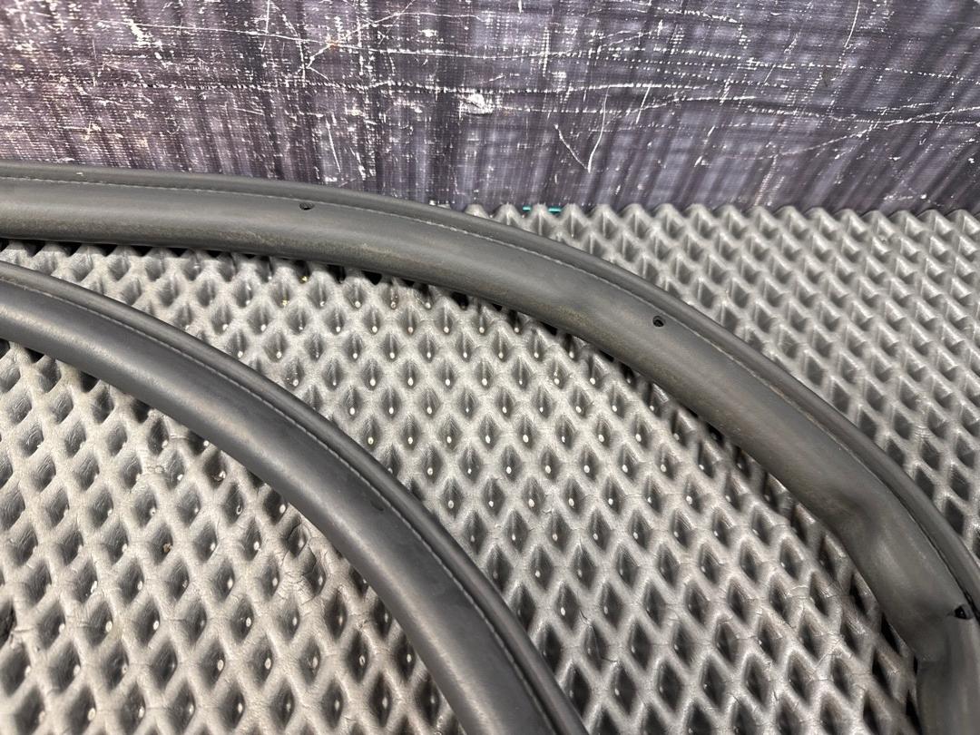 Уплотнитель крышки багажника, 1380 рублей, Красноярск