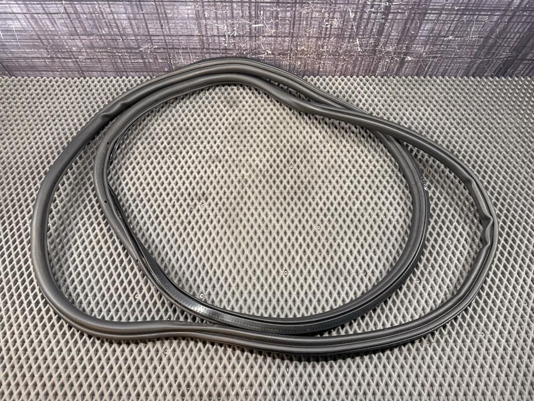 Уплотнитель крышки багажника, 1380 рублей, Красноярск