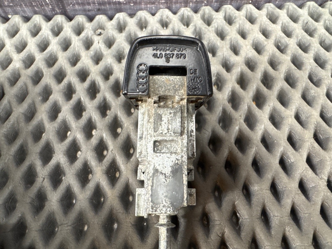 Комплект замков с ключом, 7430 рублей, Красноярск