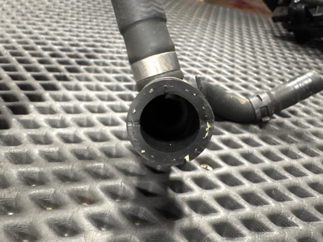 Шланг системы охлаждения, 3730 рублей, Красноярск