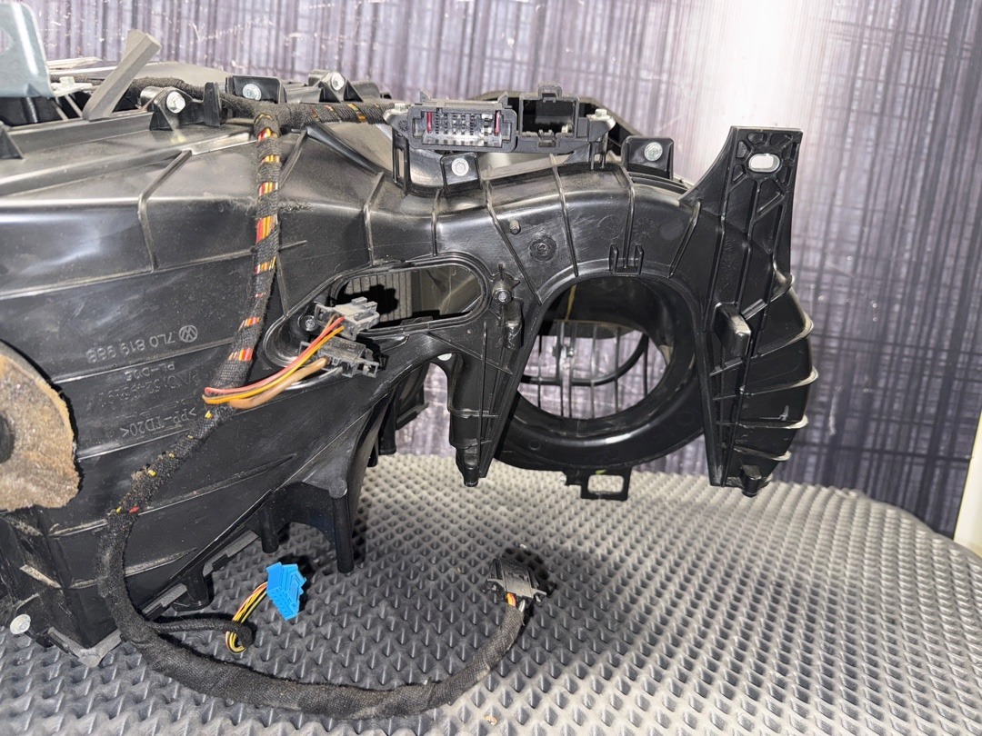 Корпус печки, 8620 рублей, Красноярск