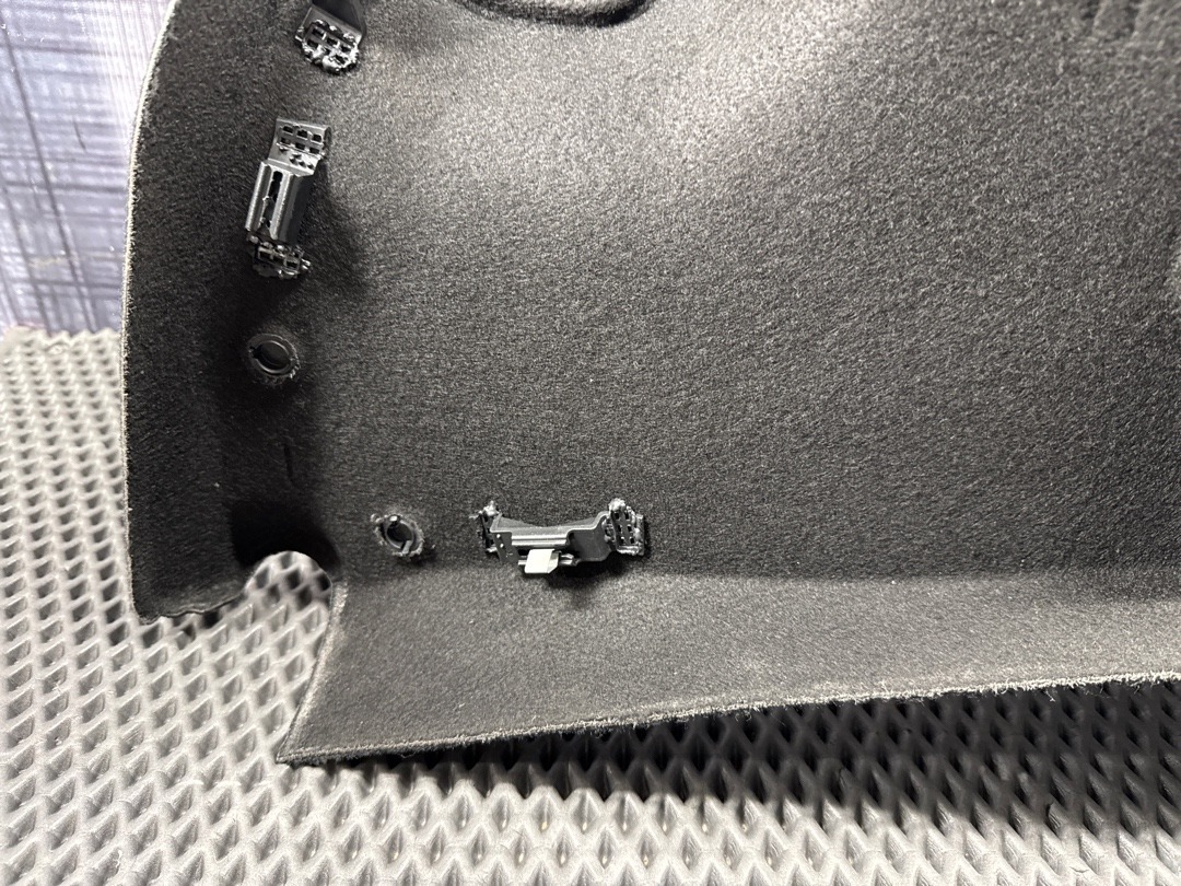 Обшивка крышки багажника, 1770 рублей, Красноярск