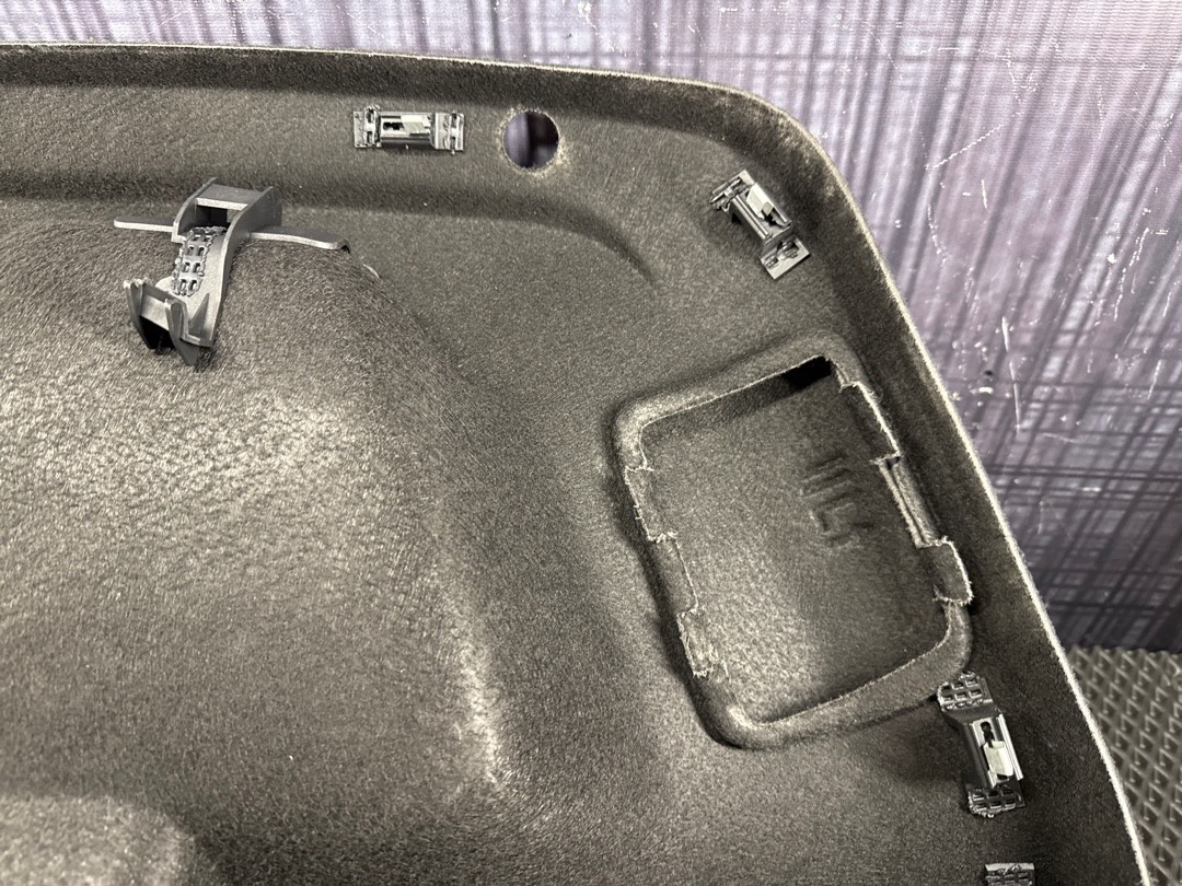 Обшивка крышки багажника, 1770 рублей, Красноярск