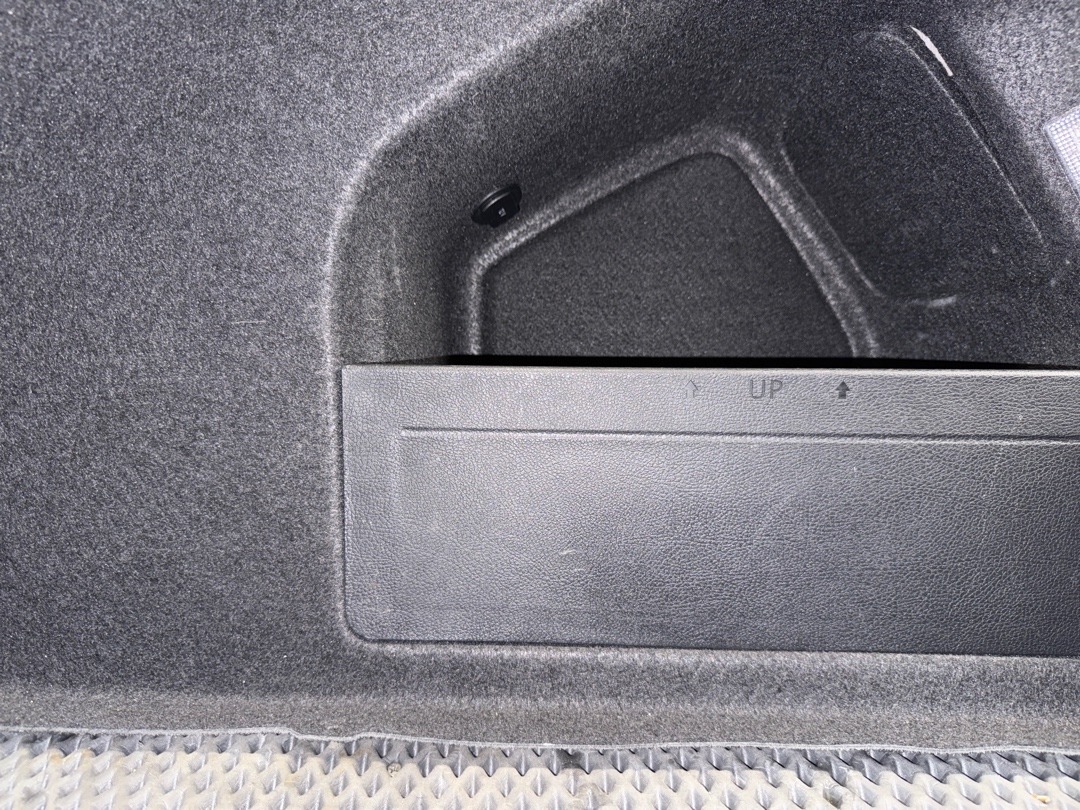 Обшивка багажника, 2260 рублей, Красноярск