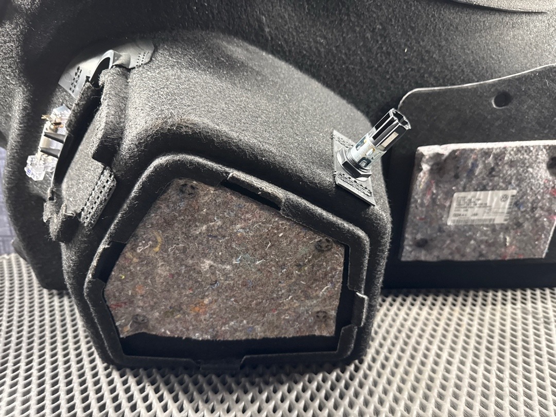 Обшивка багажника, 2260 рублей, Красноярск