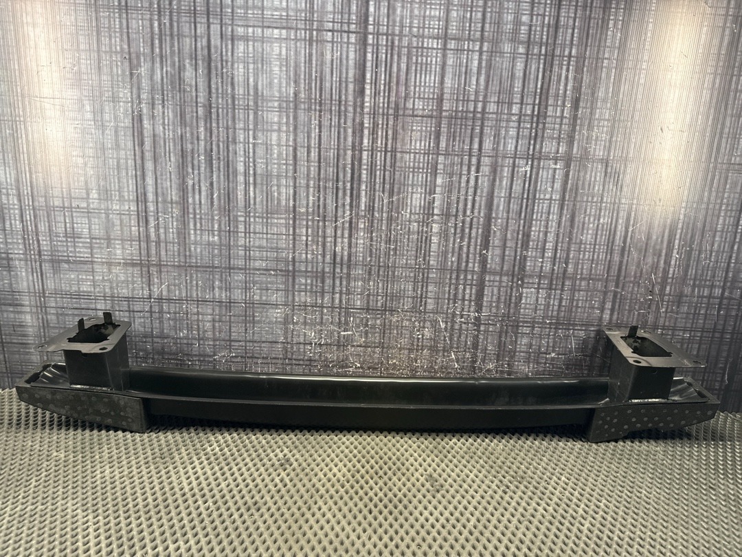 Усилитель бампера, 2020 рублей, Красноярск