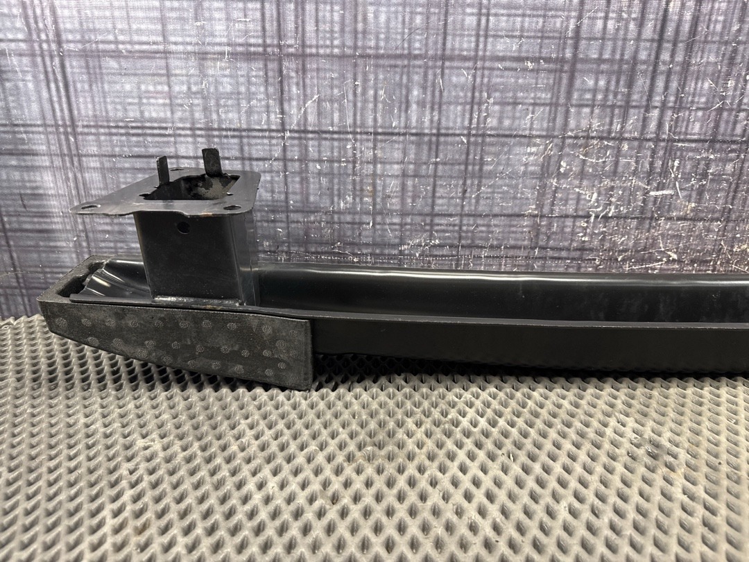 Усилитель бампера, 2020 рублей, Красноярск