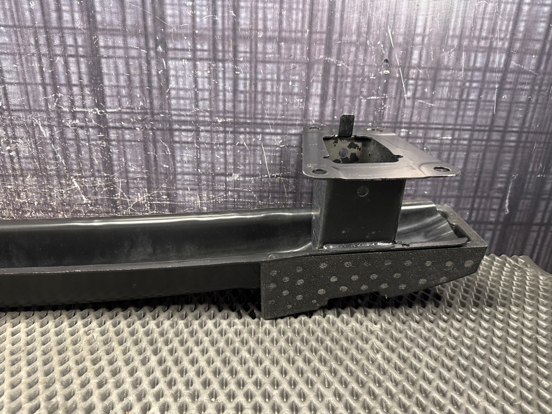 Усилитель бампера, 2020 рублей, Красноярск