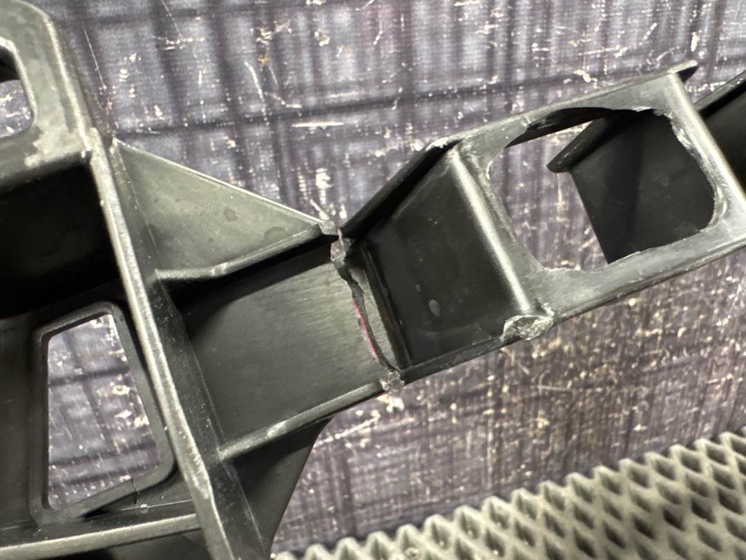 Крепление бампера, 1420 рублей, Красноярск