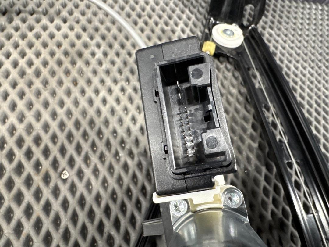 Стеклоподъемник, 2310 рублей, Красноярск