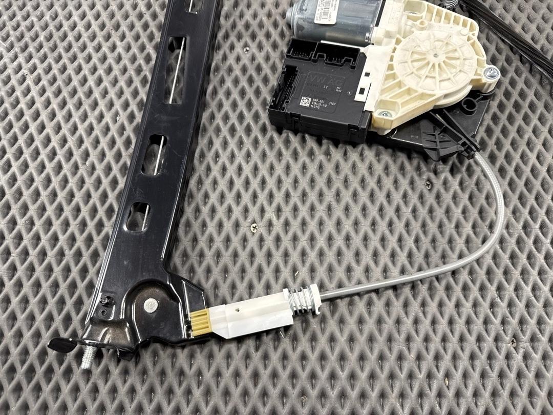 Стеклоподъемник, 3770 рублей, Красноярск