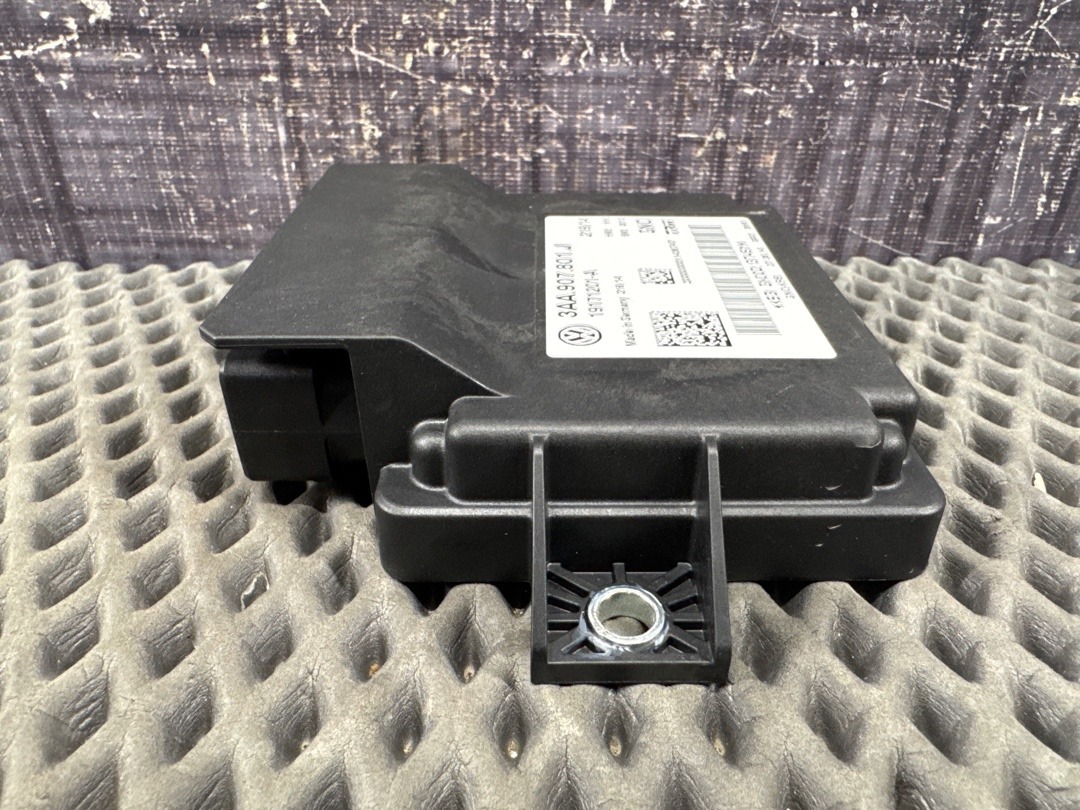 Блок управления стояночным тормозом, 3026 рублей, Красноярск