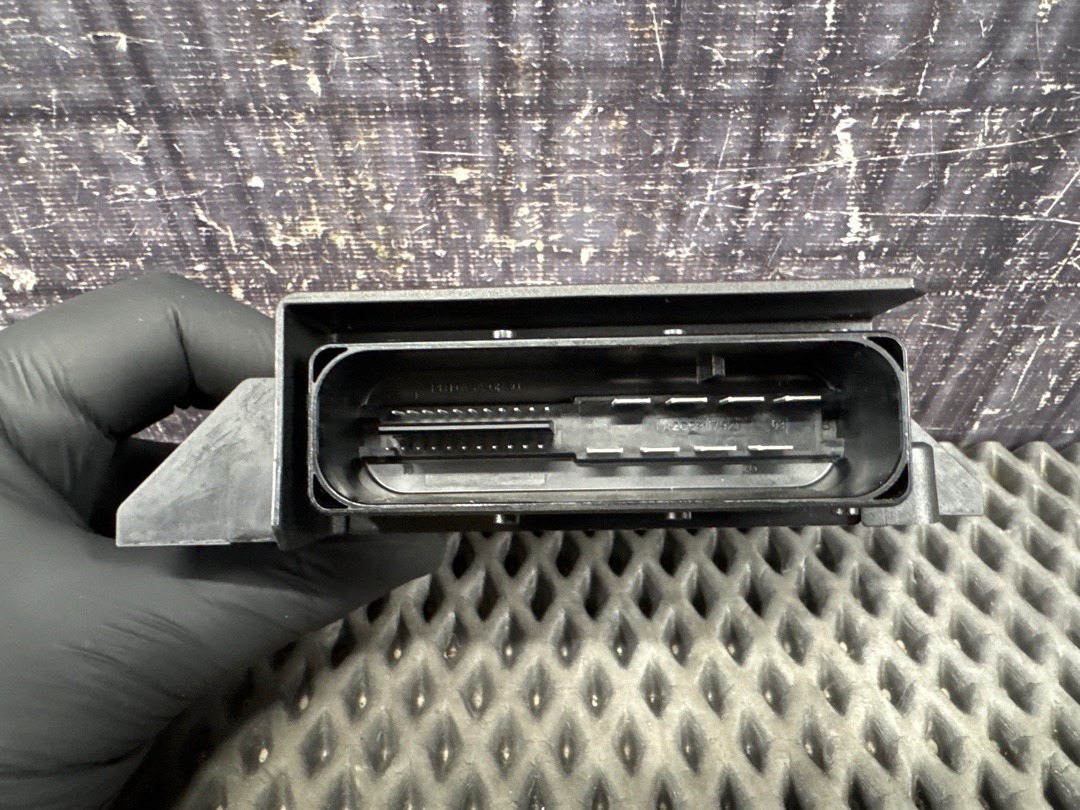 Блок управления стояночным тормозом, 3026 рублей, Красноярск