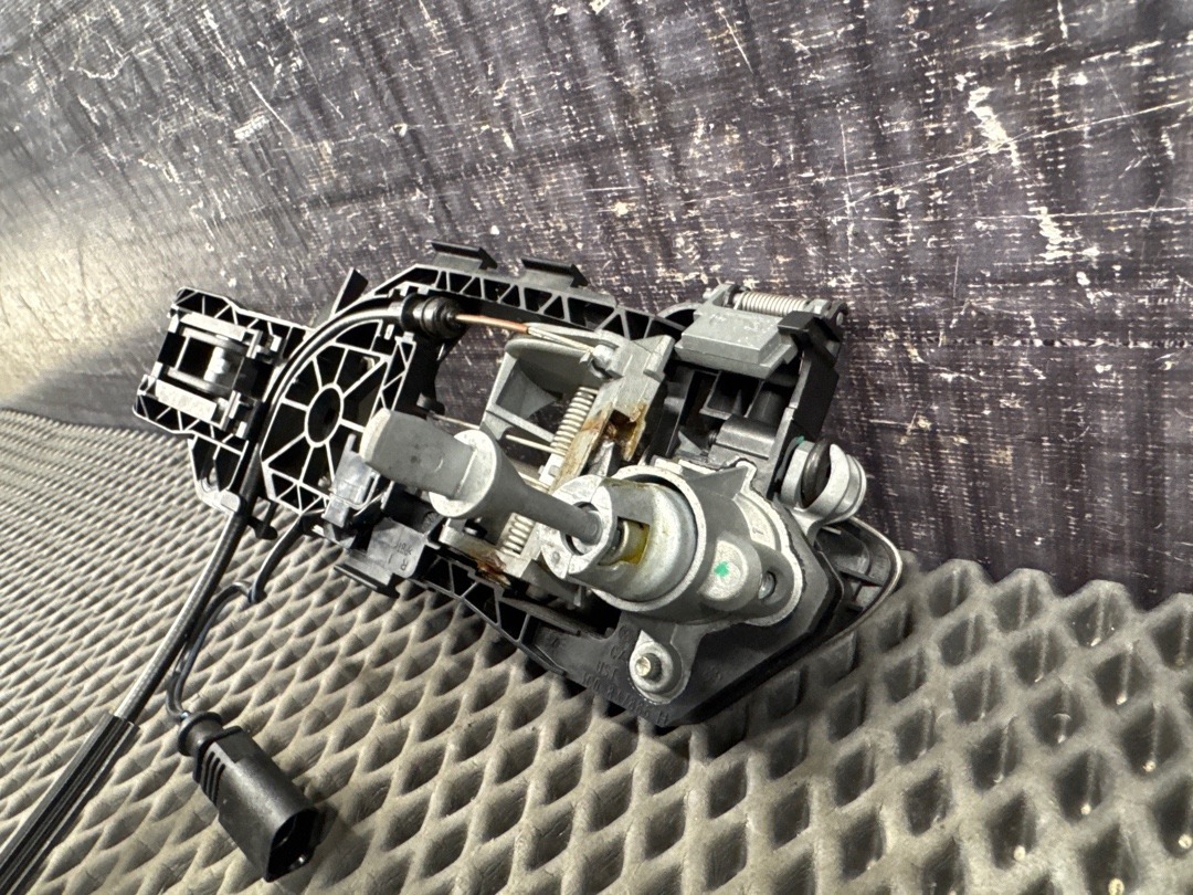 Ручка двери внешняя, 3430 рублей, Красноярск