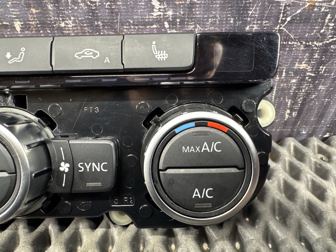 Блок управления климат-контролем, 8611 рублей, Красноярск