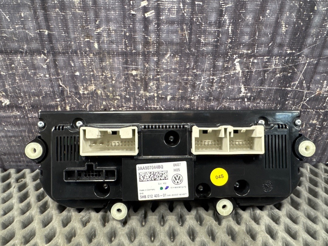 Блок управления климат-контролем, 8611 рублей, Красноярск