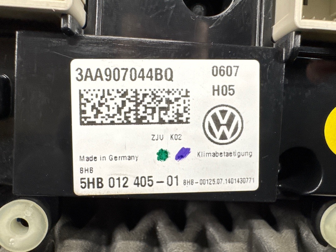 Блок управления климат-контролем, 8611 рублей, Красноярск