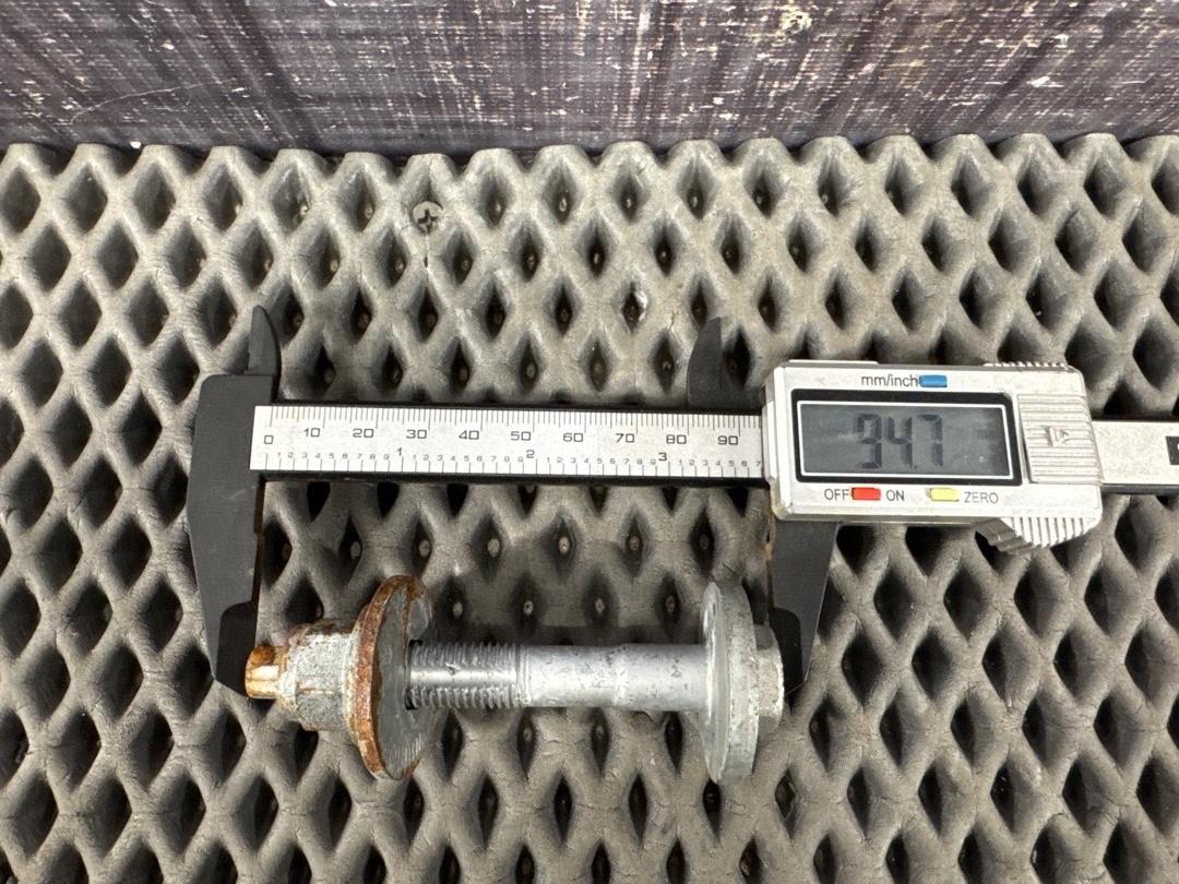 Болт развальный, 710 рублей, Красноярск