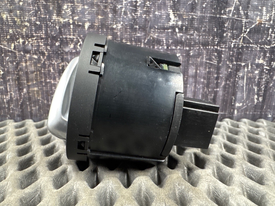 Переключатель света, 2440 рублей, Красноярск