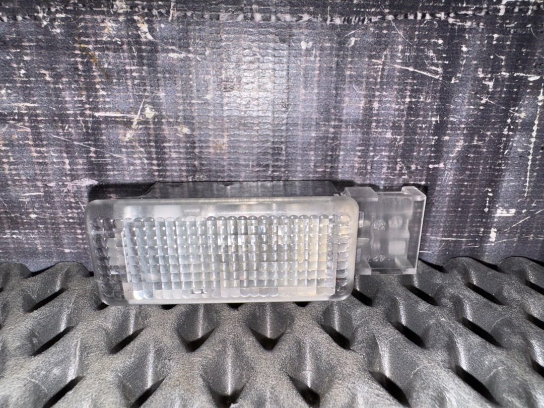 Плафон салона, 360 рублей, Красноярск