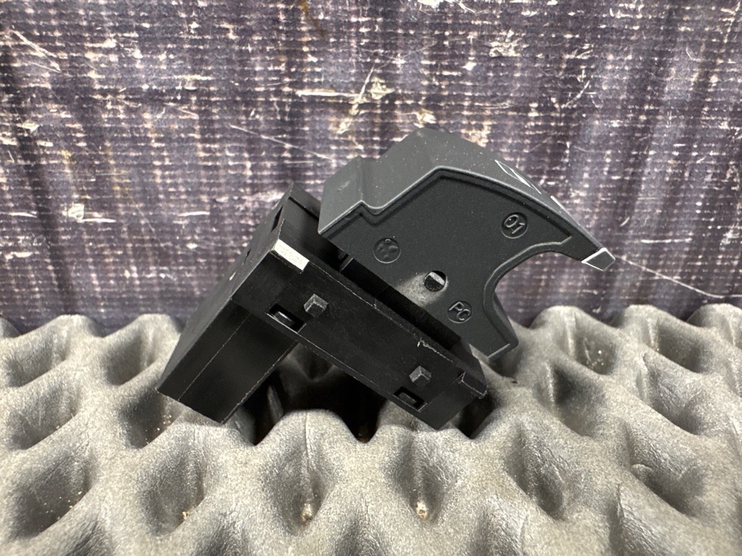 Кнопка стеклоподъемника, 620 рублей, Красноярск