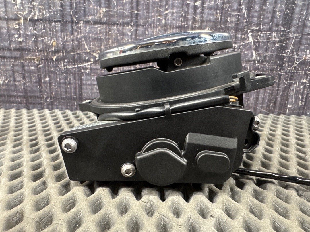 Кнопка открывания багажника, 21280 рублей, Красноярск