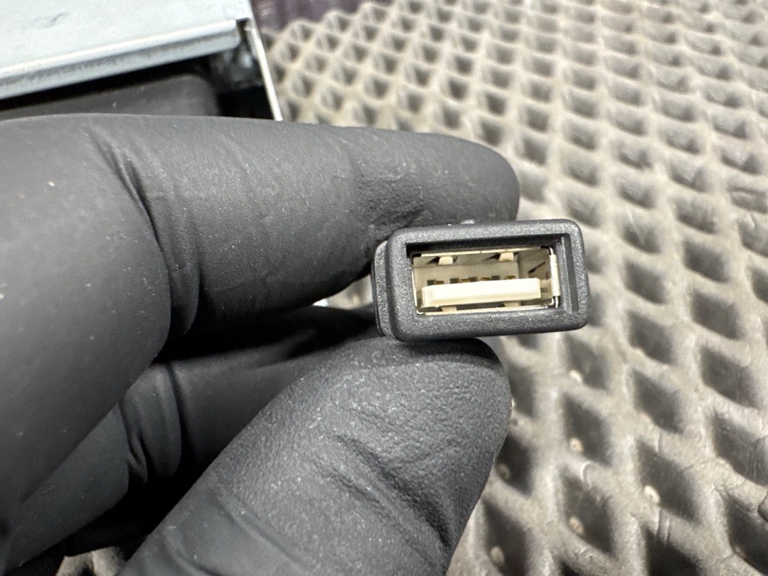 Карман, 1037 рублей, Красноярск