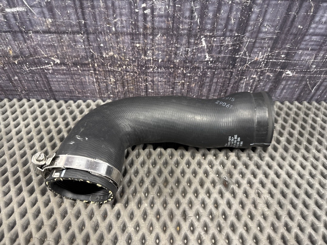 Патрубок интеркуллера, 1360 рублей, Красноярск