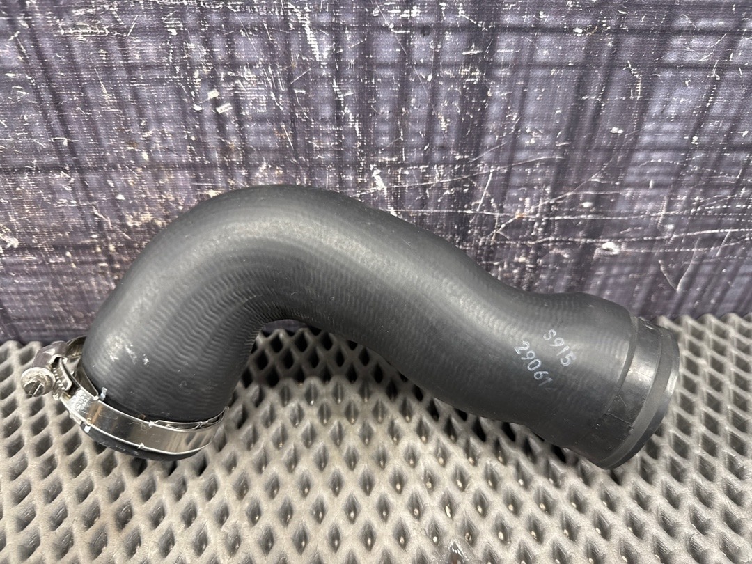 Патрубок интеркуллера, 1360 рублей, Красноярск