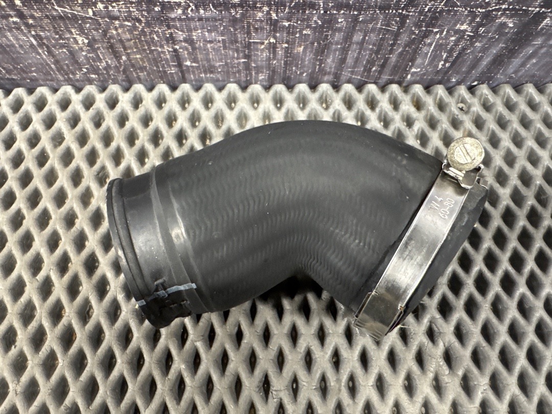 Патрубок интеркуллера, 1120 рублей, Красноярск