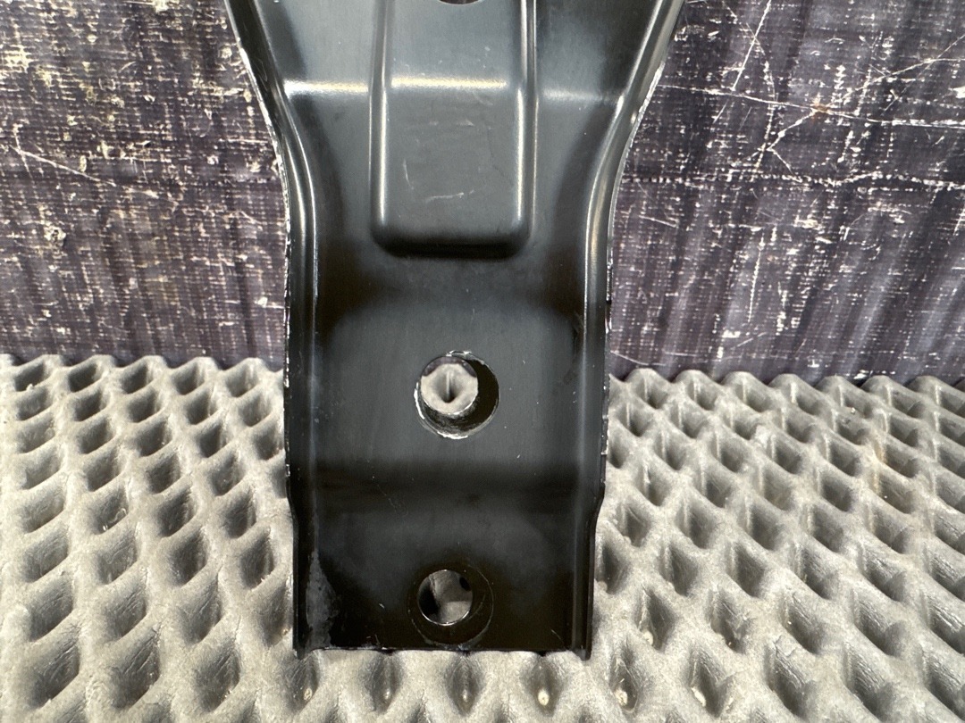 Кронштейн замка капота, 870 рублей, Красноярск