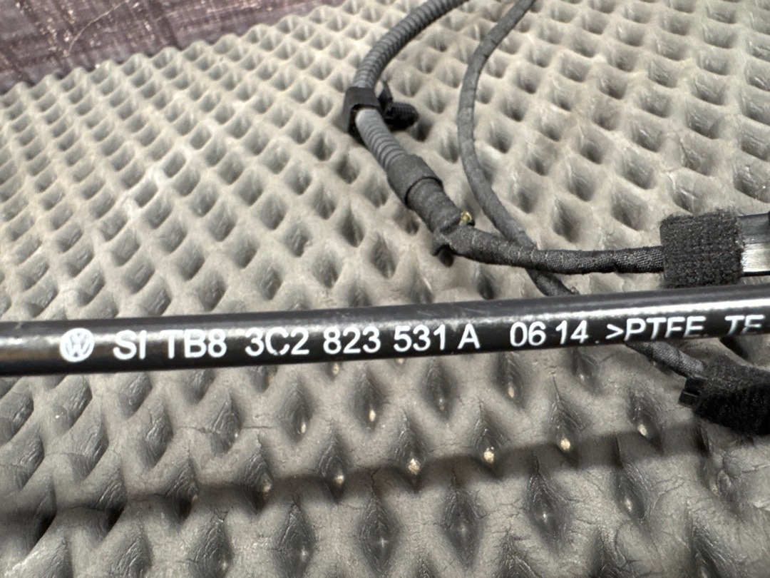 Замок капота, 1920 рублей, Красноярск