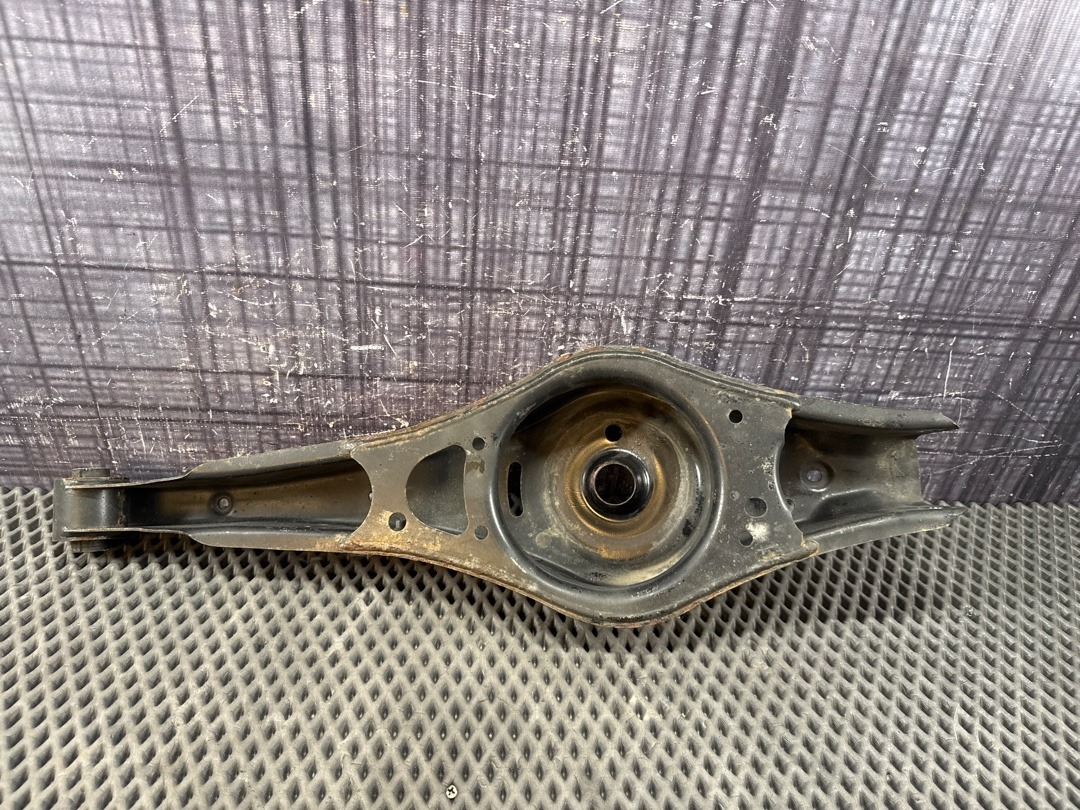 Рычаг подвески, 2980 рублей, Красноярск