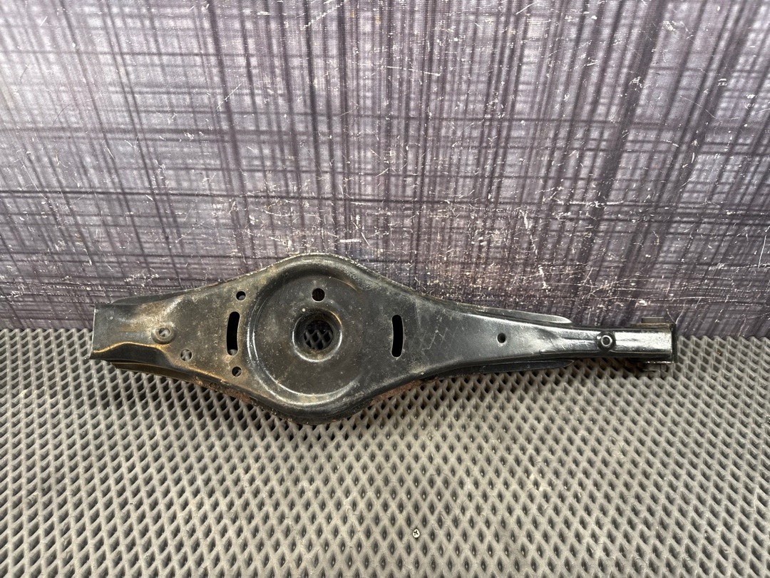 Рычаг подвески, 2980 рублей, Красноярск