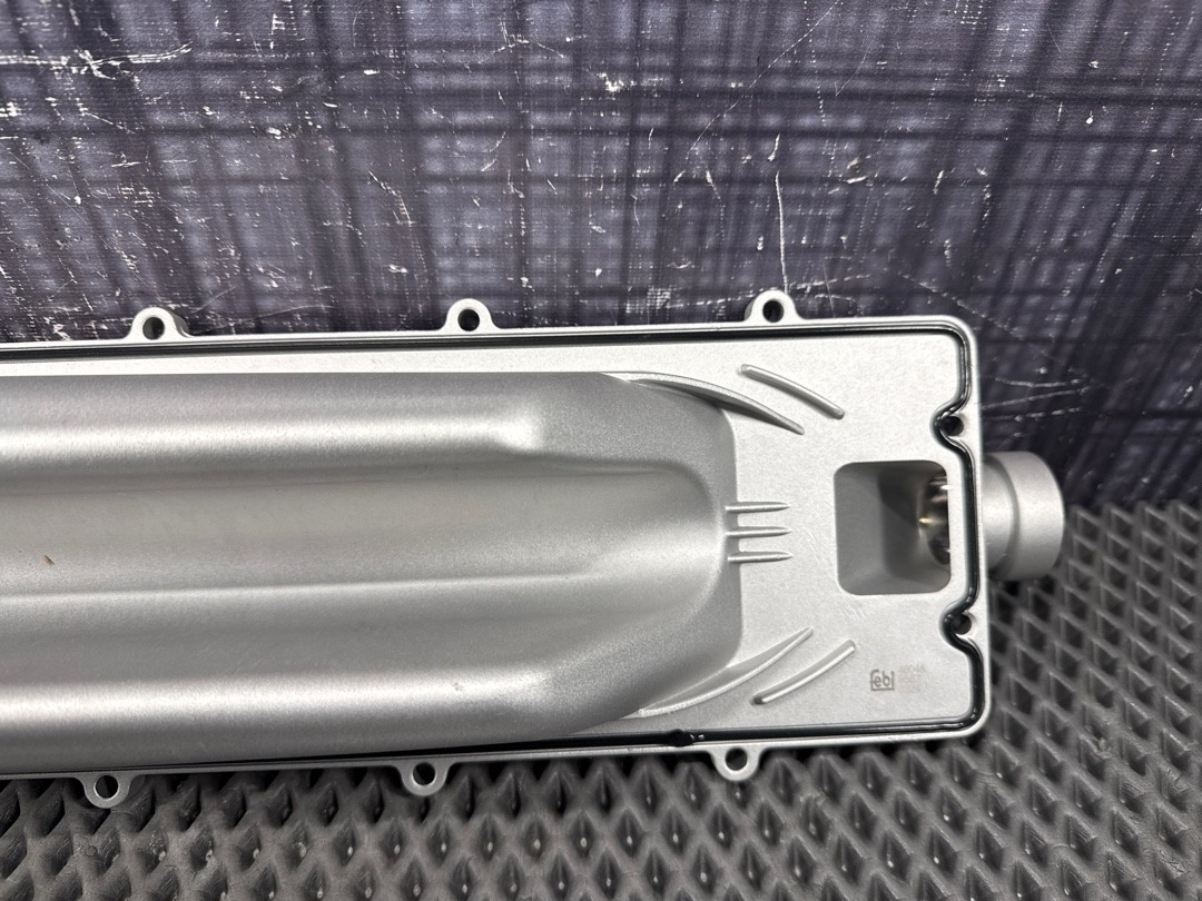 Крышка двигателя, 11870 рублей, Красноярск