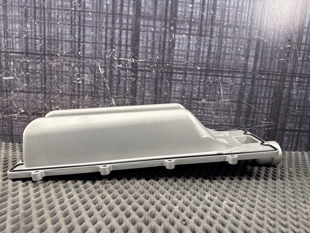 Крышка двигателя, 11870 рублей, Красноярск