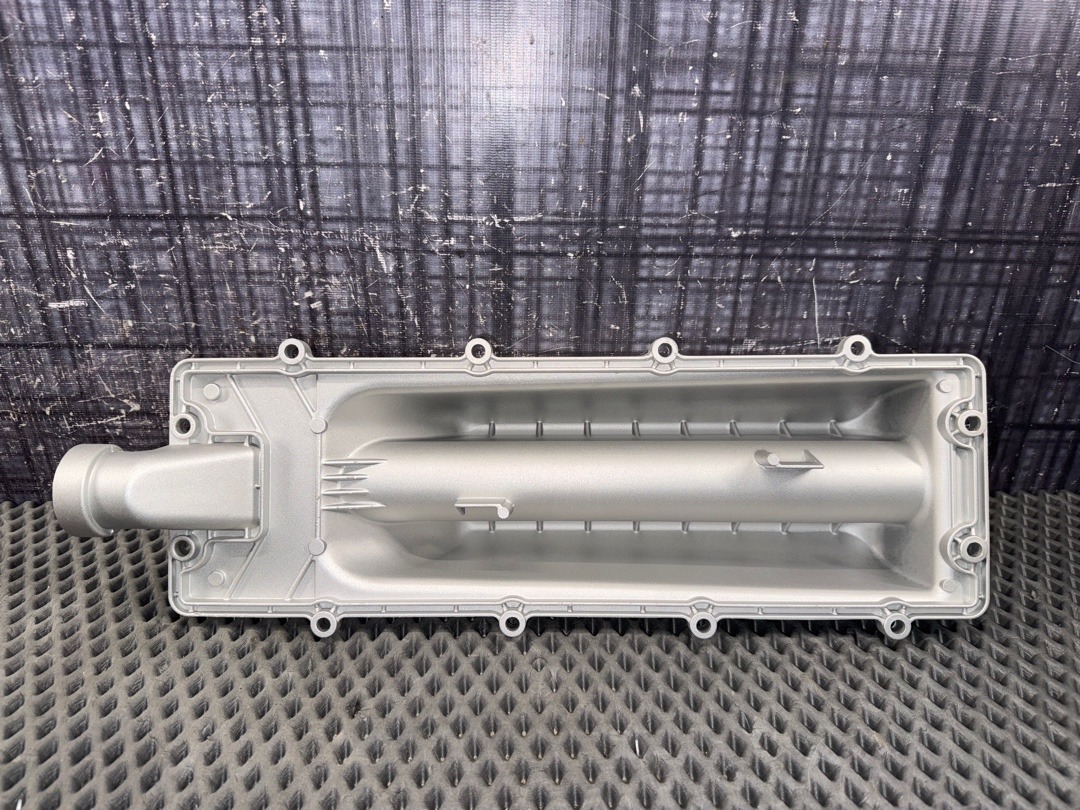 Крышка двигателя, 11870 рублей, Красноярск