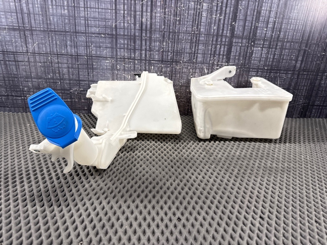 Бачок омывателя, 4760 рублей, Красноярск