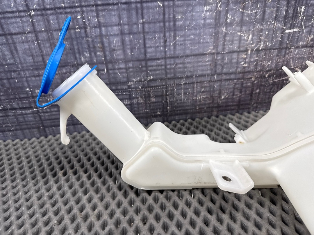 Бачок омывателя, 4760 рублей, Красноярск