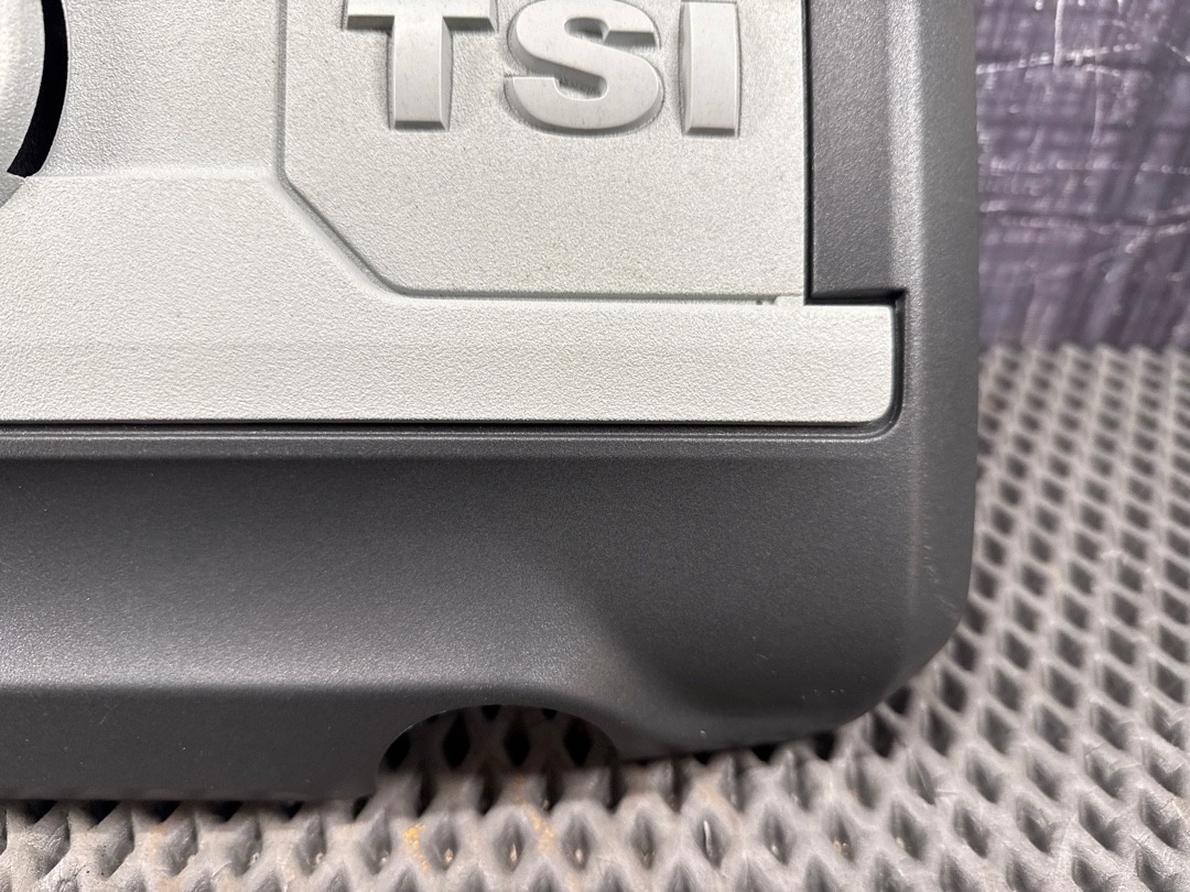 Декоративная накладка двигателя, 2480 рублей, Красноярск