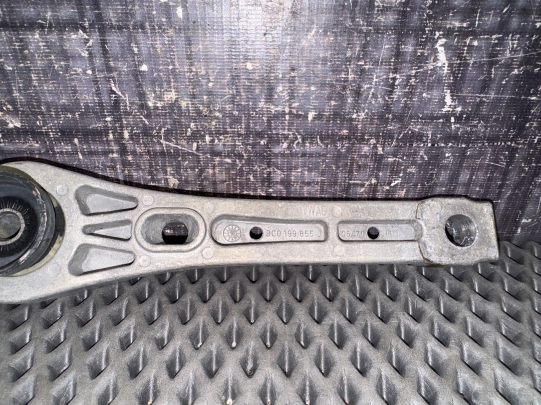 Опора двигателя, 970 рублей, Красноярск