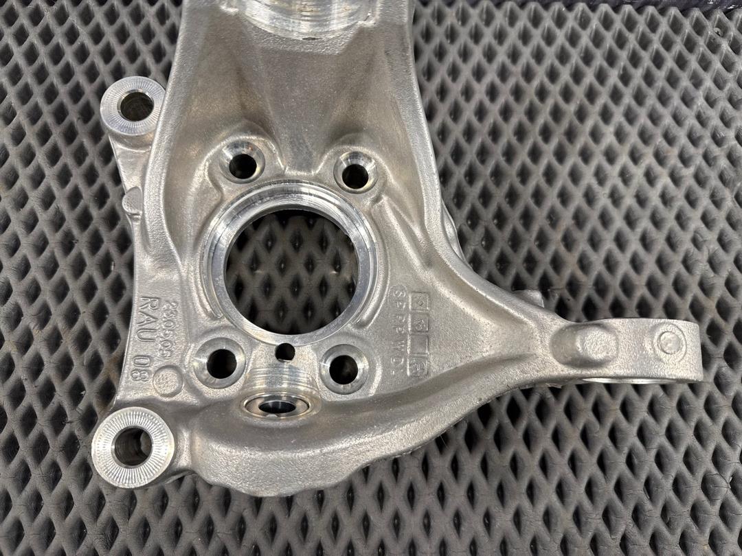 Поворотный кулак, 4320 рублей, Красноярск