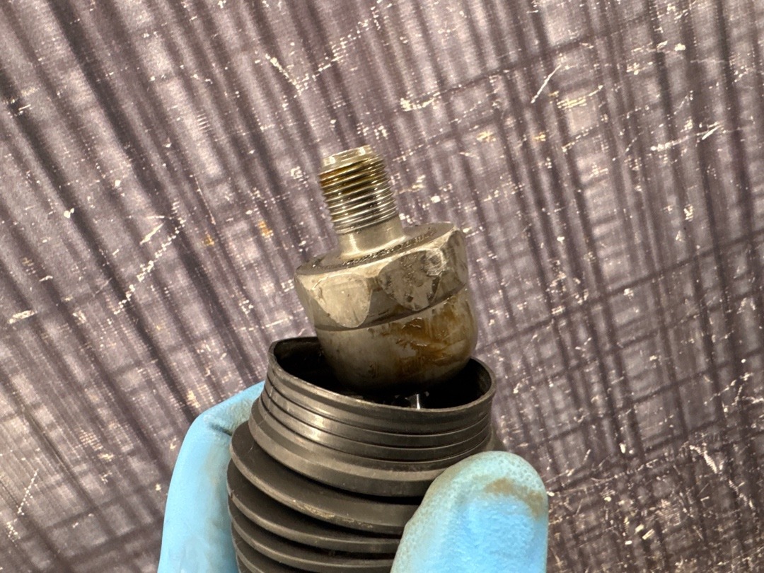 Тяга рулевая с наконечником, 1820 рублей, Красноярск