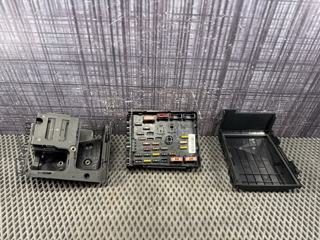 Блок предохранителей, 2710 рублей, Красноярск