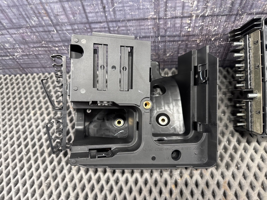 Блок предохранителей, 2710 рублей, Красноярск