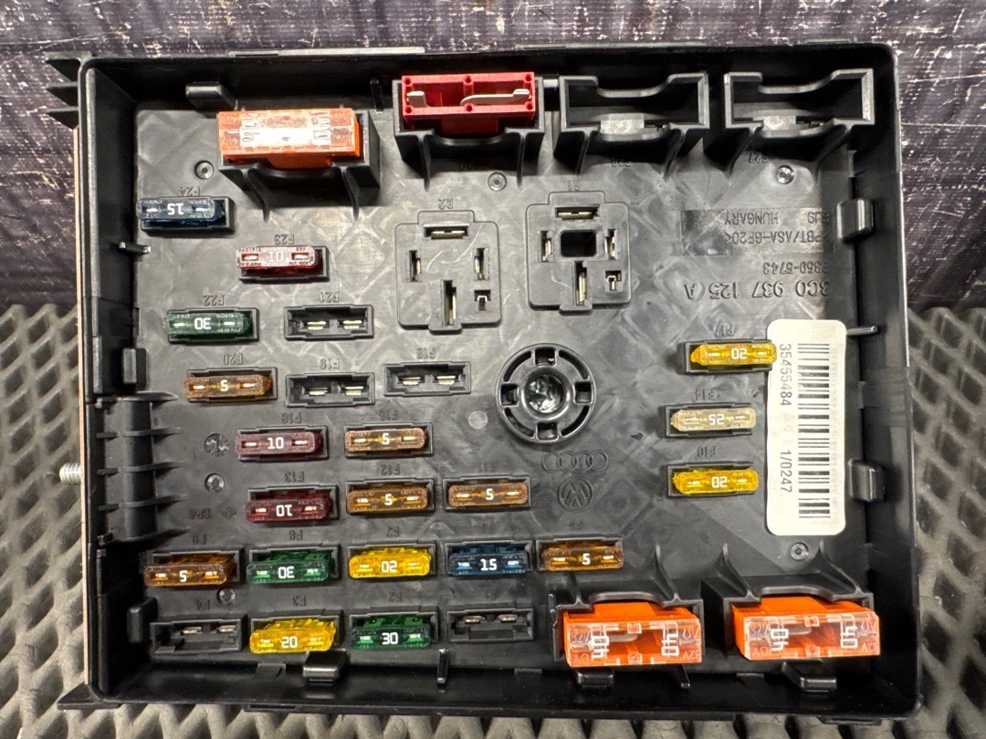 Блок предохранителей, 2710 рублей, Красноярск