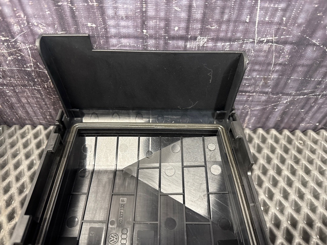 Блок предохранителей, 2710 рублей, Красноярск