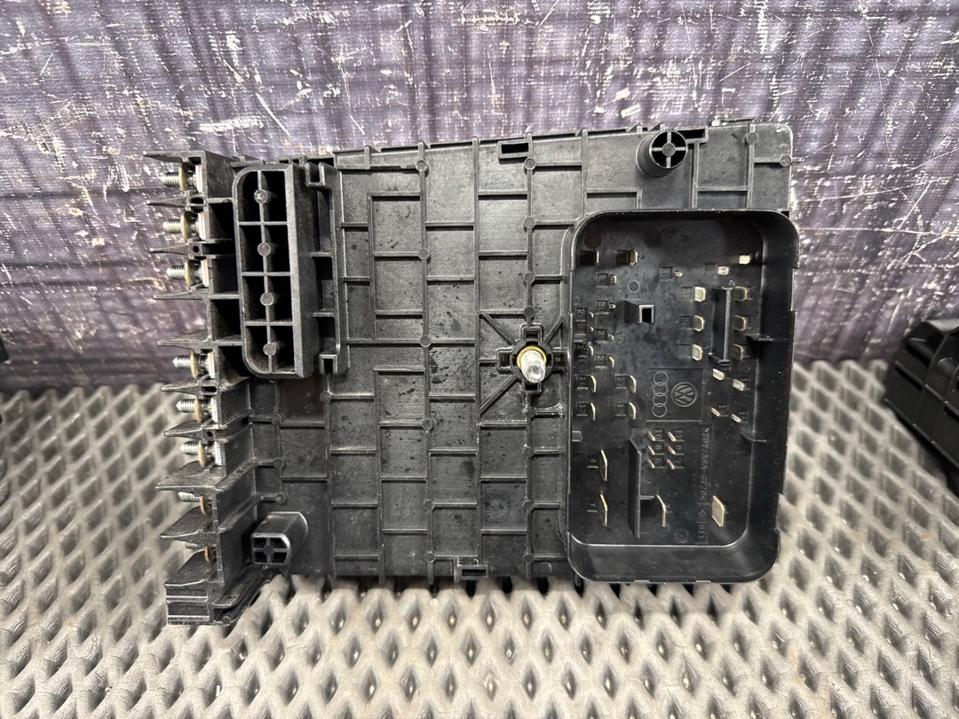 Блок предохранителей, 2710 рублей, Красноярск