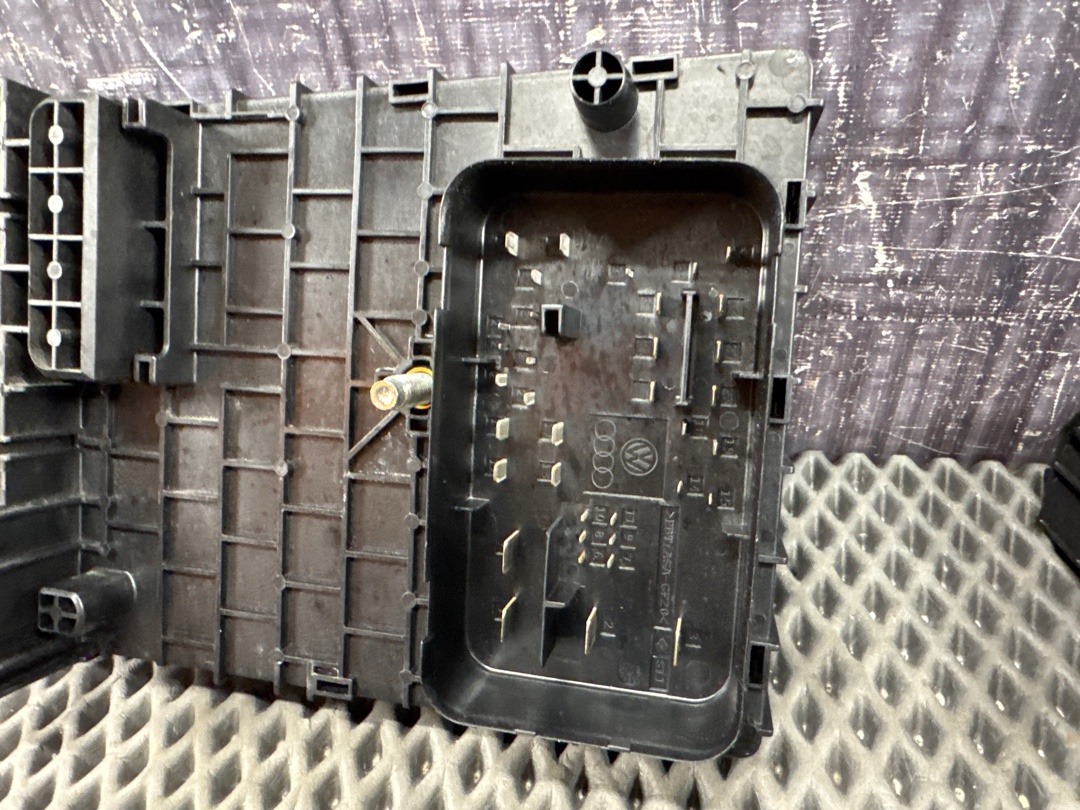 Блок предохранителей, 2710 рублей, Красноярск