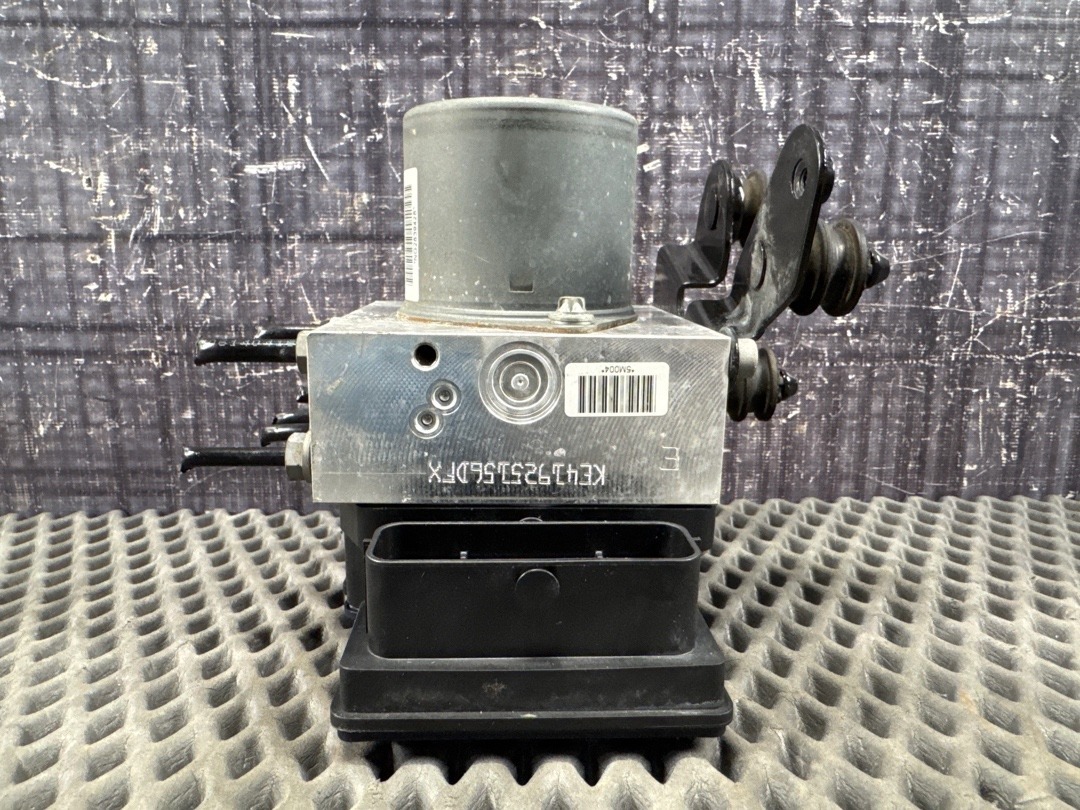 Блок ABS, 16864 рублей, Красноярск